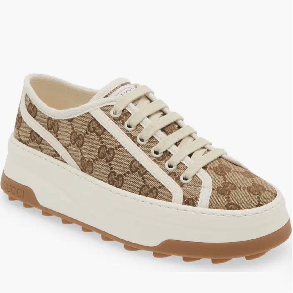Gucci Women's Brown and Cream Logo Sneakers AUTHENTIC